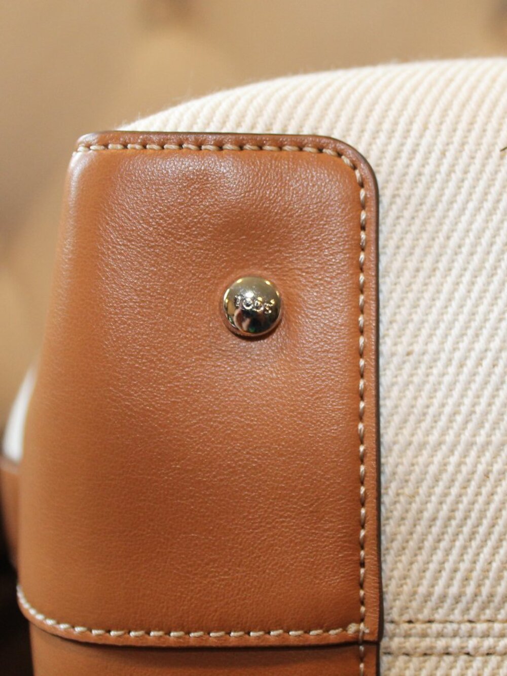 Tod's Di Swing Shopping Tote - Picture 15 of 16